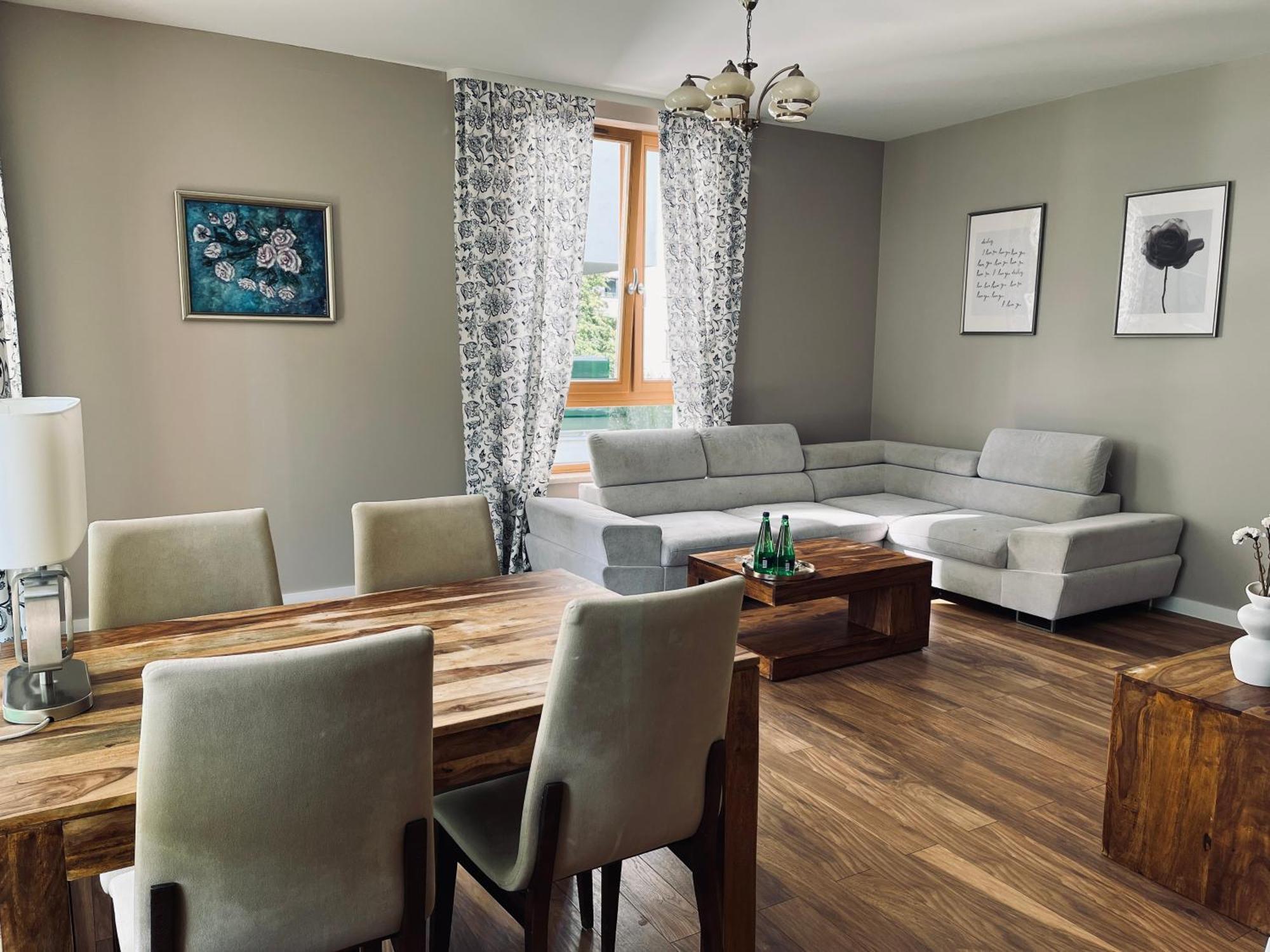 Coco Premium Apartament Warsaw Luaran gambar
